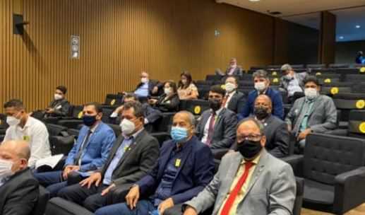 Camacã: Prefeito Paulo do Gás tem reunião com bancada de Deputados Fenderias da Bahia